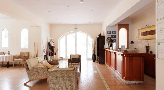 Hotel Corfu Andromeda, Buchen Sie Hotel Peroulades 