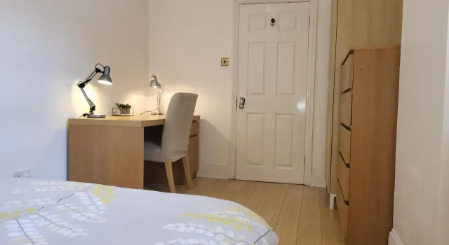 Covent Garden Penthouse (Adults Only), 예약 호텔 Titsey Surrey