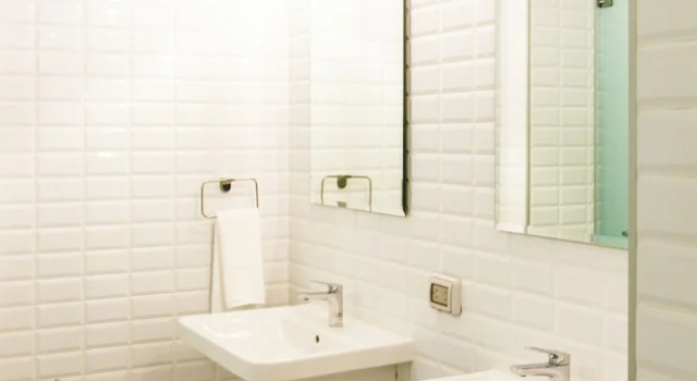 Кровать в общем номере Travel Light Hostel Pattaya