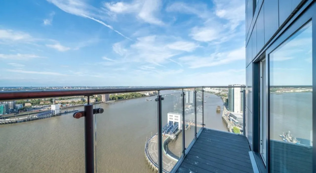 Апартаменты Skyvillion 2 Bed Apt London Excel O2 Arena