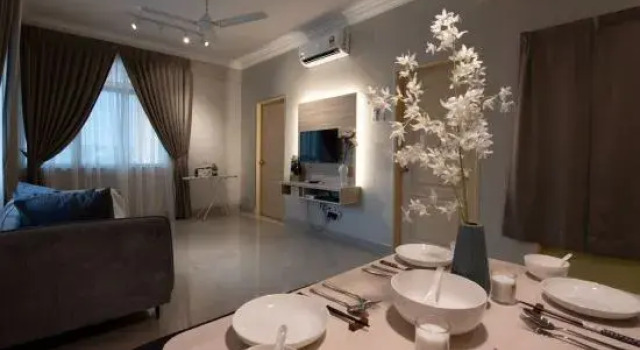 Bangi #Muji Family Suite #Netflix 8pax Near UKM