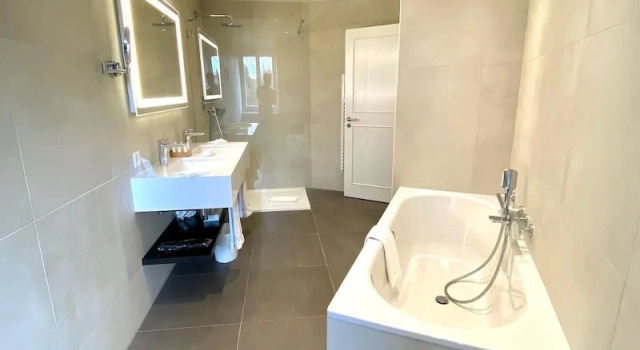 Номер Premium Hôtel la Prairie