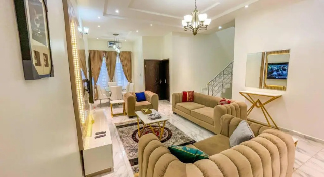 4 Bedroom Luxury Entire Apartment With Wifi, Prenota Appartamento Lekki Peninsula 2 Nigeria