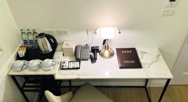 Номер Deluxe Travelier Hostel