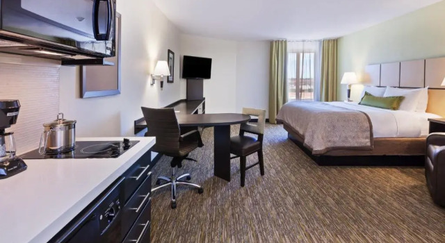 Люкс Candlewood Suites San Angelo TX by IHG