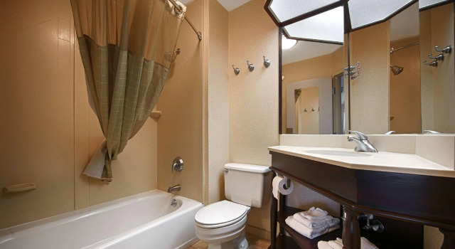 Standard Vierer Zimmer Baymont By Wyndham Monroe Ohio