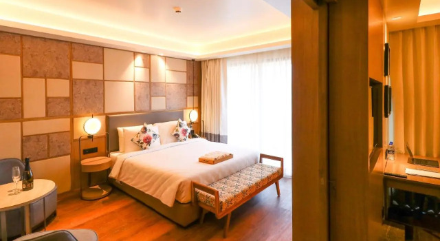 Regenta SGS Greenotel - Lonavala, Забронировать Отель Лонавала штат Махараштра