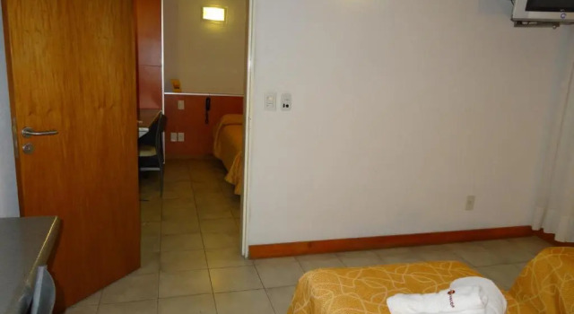 Четырёхместный номер Standard Дуплекс Hotel Necof