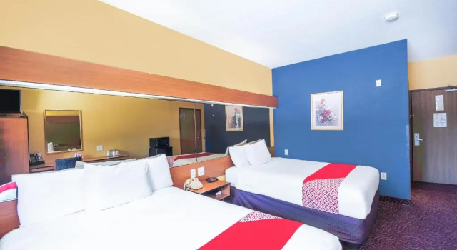 Четырёхместный номер Standard Econo Lodge Inn & Suites Mesquite - Dallas East