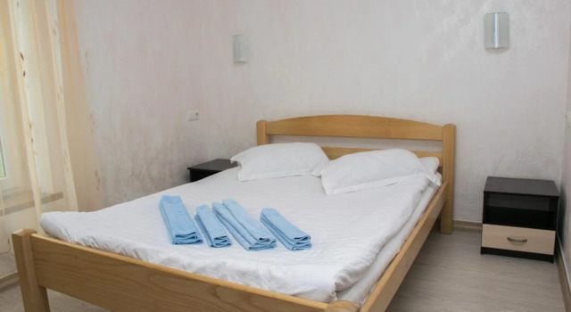 Kedem Hotel, Rezervovat Hotel Hotely v Luck s parkováním, Parkování