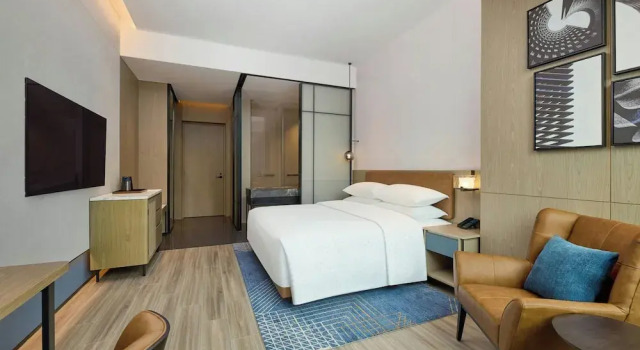 Номер Superior Four Points by Sheraton Shenzhen Bay