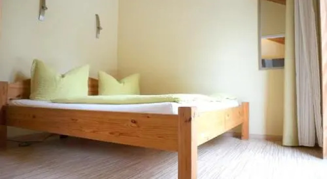 "Ferienhaus 4" Meyersgrund Im Thüringer Wald, Book Hotel Hotels in Thuringian Forest with Parking, Parking