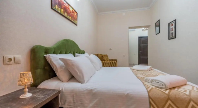 Golden Light Hotel