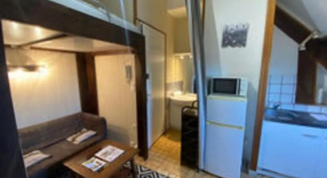 Studio At 2 Steps From The Port Of Caen!, Забронировать Отель Кан 
