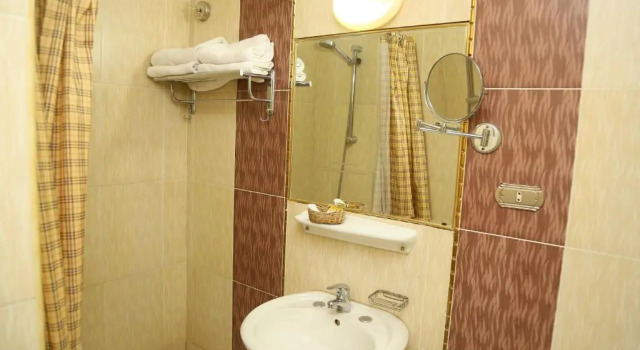 Одноместный номер Standard Happy City Hotel