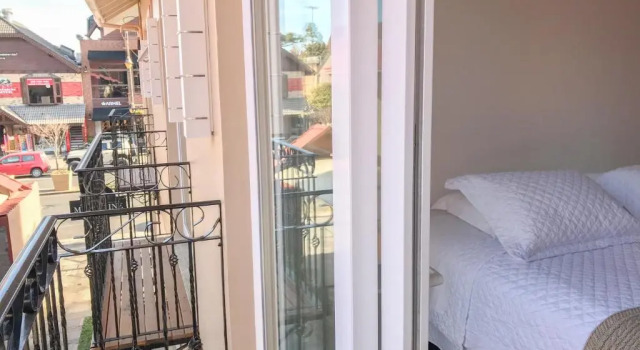 Люкс c 1 комнатой Micheline Hotel Tricot - ao lado da Rua Coberta