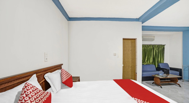 Двухместный люкс Hotel O Wisma Kuta Karang Baru