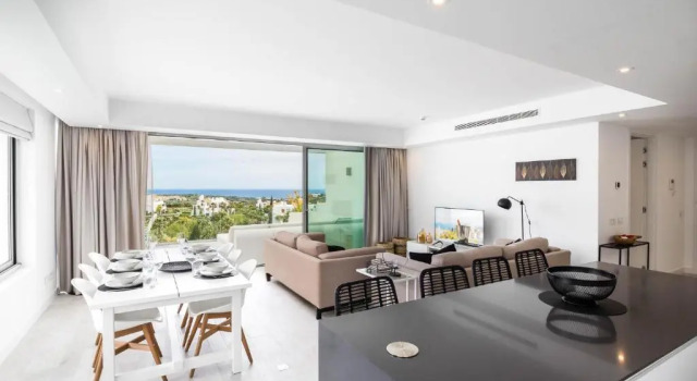 AL-1514 - 3 bedrooms Apartment