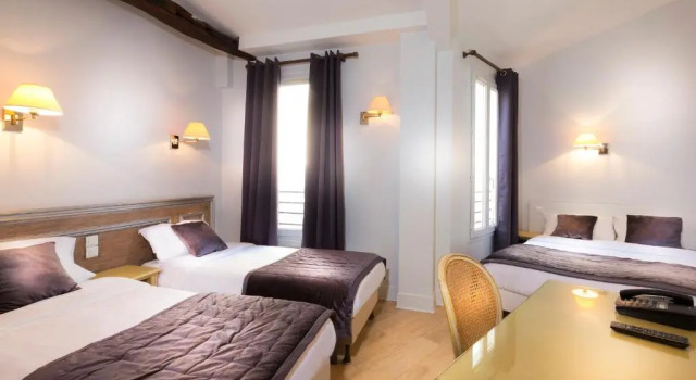 Четырёхместный номер Standard Hôtel Du Brésil