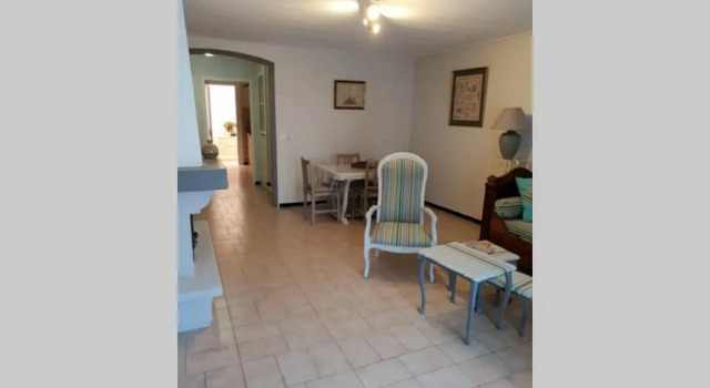Коттедж Charmante maison de ville F3 avec garage et cour
