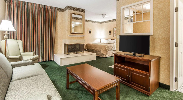 Двухместный люкс Clarion Inn Willow River