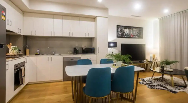 Апартаменты Brilliant 3 Month Corporate Rental With Balcony