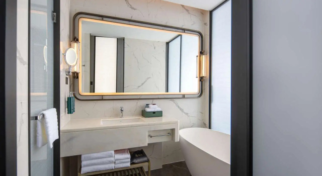 Номер Superior Doubletree By Hilton GuangAn