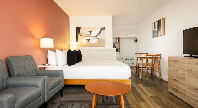 Двухместный номер Standard Okanagan Lakefront Resort