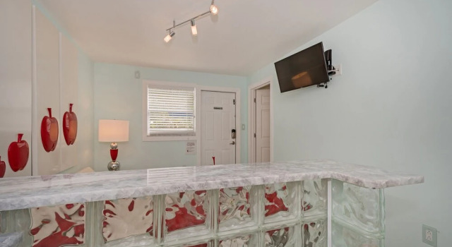 Estero Estate #6 - One Bedroom Apartment