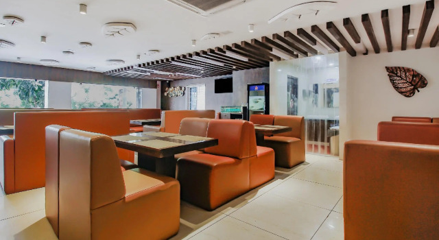 CAPITAL O76170 Hotel Mayukha, Rezerwuj Hotel Hajdarabad 