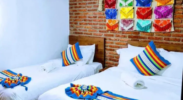 Трёхместный номер Standard c 1 комнатой Suites del Barrio
