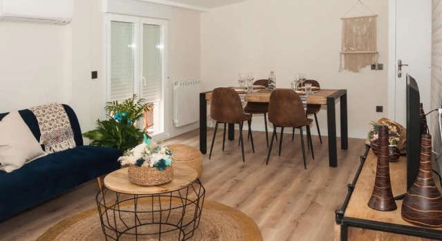 Apartamento El Ático, Забронировать Апартаменты/квартира Отели Асторга с парковкой, Парковка