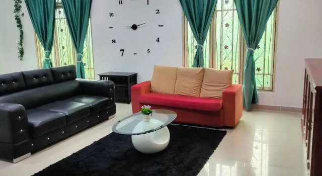 3R3B with Pool in Kota Bharu near Datu River