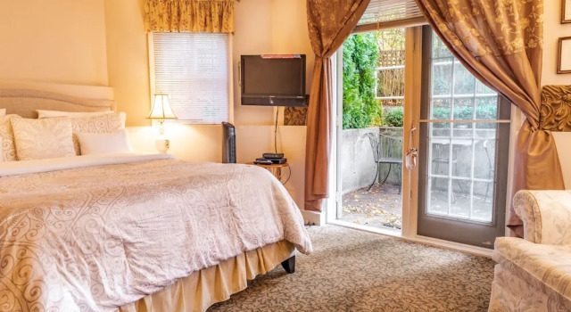 Двухместный люкс Standard Amethyst Inn