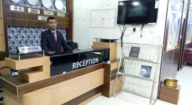 Hotel Embassy International