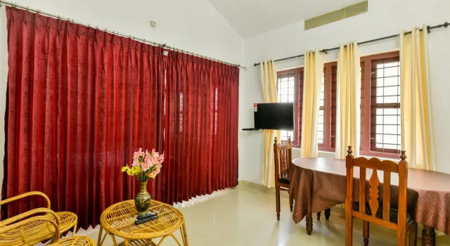 OYO 18673 Home Green Mount Cottage Kalpetta, Забронировать Дом для отпуска Отели штата Кералы с парковкой, Парковка