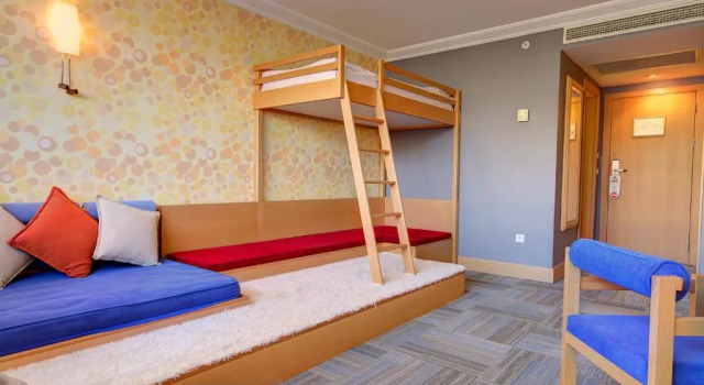 Четырёхместный люкс Kids IC Hotels Green Palace - Kids Concept