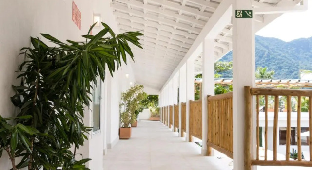 Полулюкс с балконом Hotel Maui Maresias - Adults Only