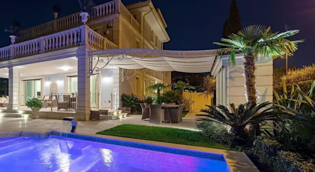 Апартаменты Luxury Lakefront Catullo A1 by Wonderful Italy
