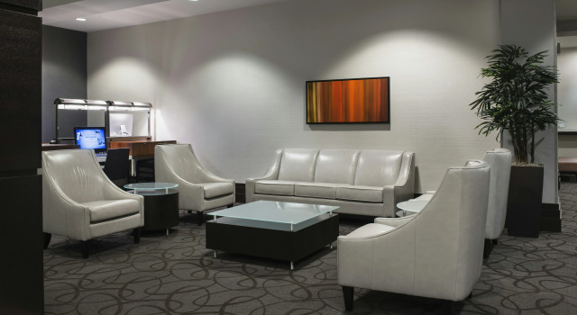 Hilton Winnipeg Airport Suites