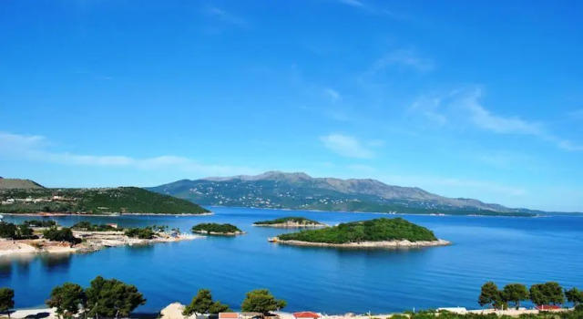 Villa Ideal, Varaa Villa Ksamil Vlorë County