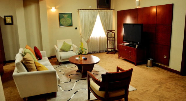 Chelsea Hotel - Central Area, Buchen Sie Hotel Abuja Bwari