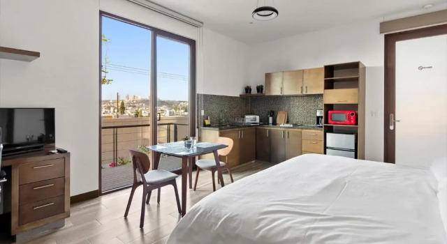 Suite Loft Moderno Ubicación Inmejorable 104A, Prenota Hotel Hotel a El Bajio con parcheggio, Parcheggio