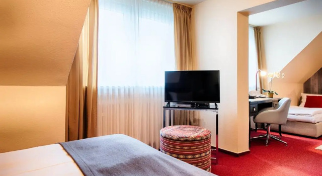 Трёхместный номер Standard Hotel Fürst Garden