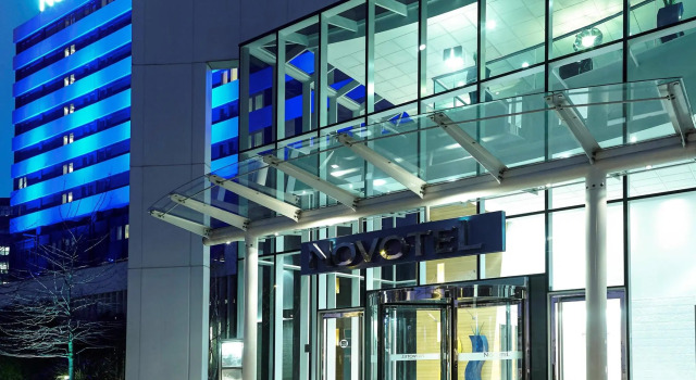 Novotel London West