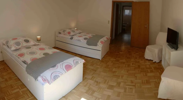 Gästehaus Schröder Mühlheim am Main 2, Забронировать Отель Мюльхайм-на-Майне земля Гессен