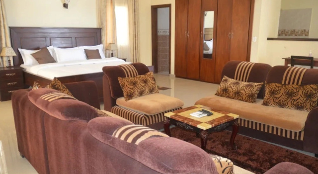 Одноместный полулюкс Bojelene Guest House