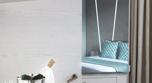 Двухместный номер Standard с видом на горы Hotel Royal-Riviera