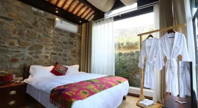Dali Ancient Roadside · Wushe Inn, Boek Hotel Dali Yunnan