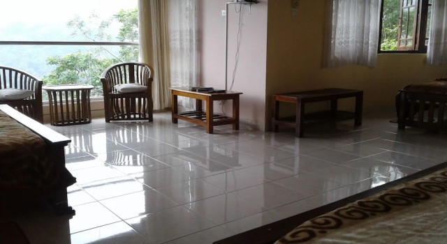 Семейный номер Standard с балконом Kandy View Garden Hotel